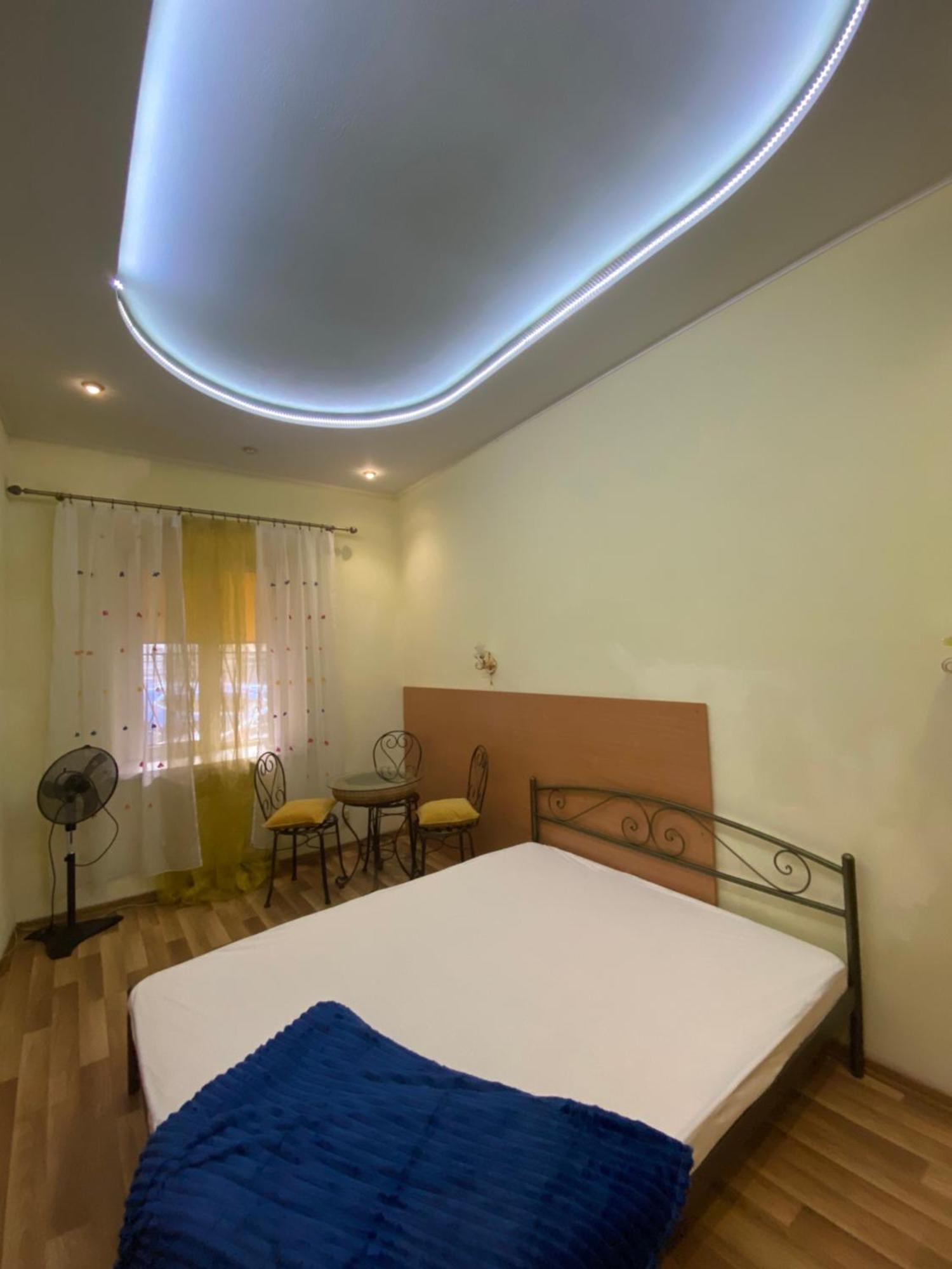 Aleksandr Apartment Odessa Exterior foto